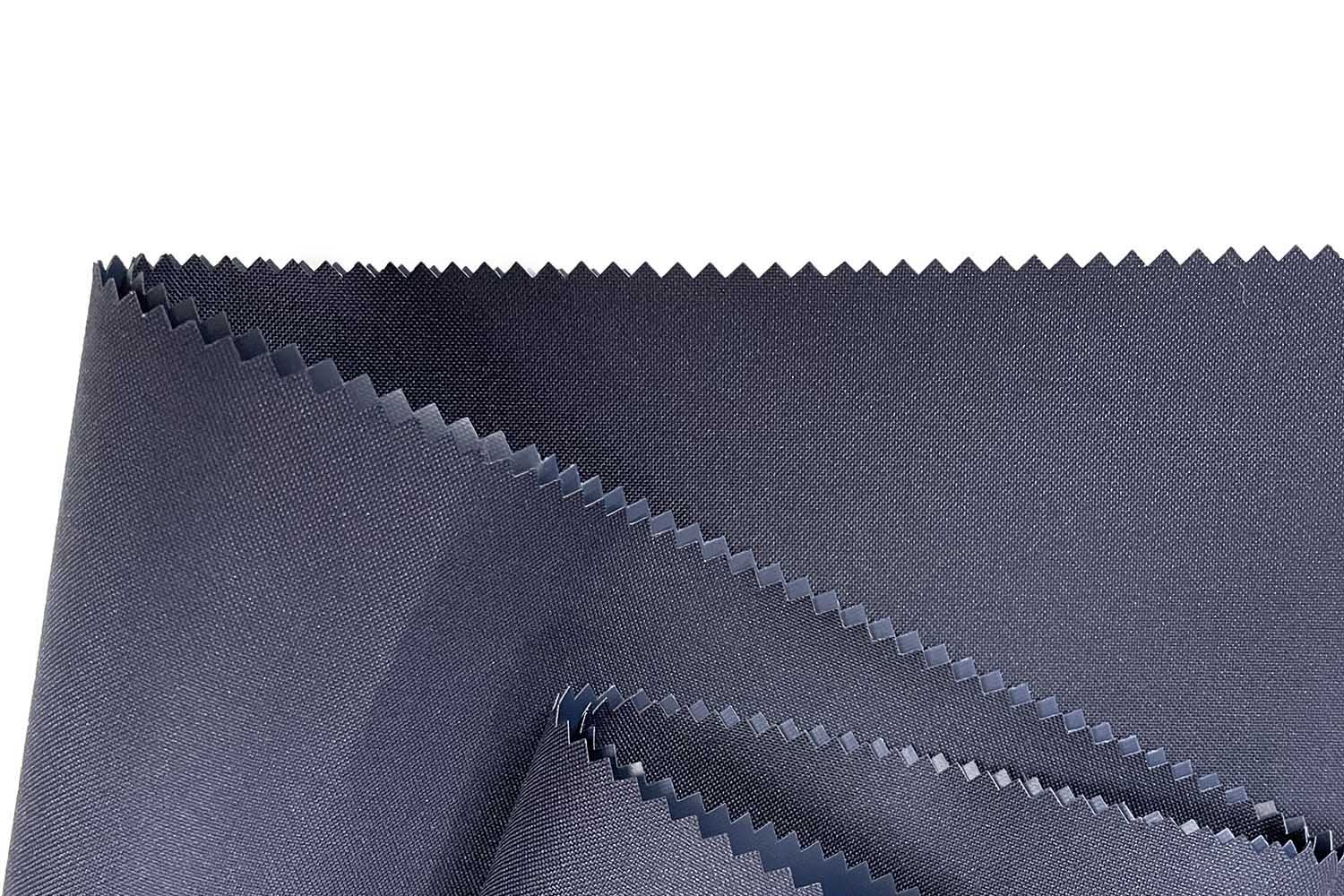 ผ้าอ๊อกซฟอร์ด 300D/108T พร้อม PVC Coated