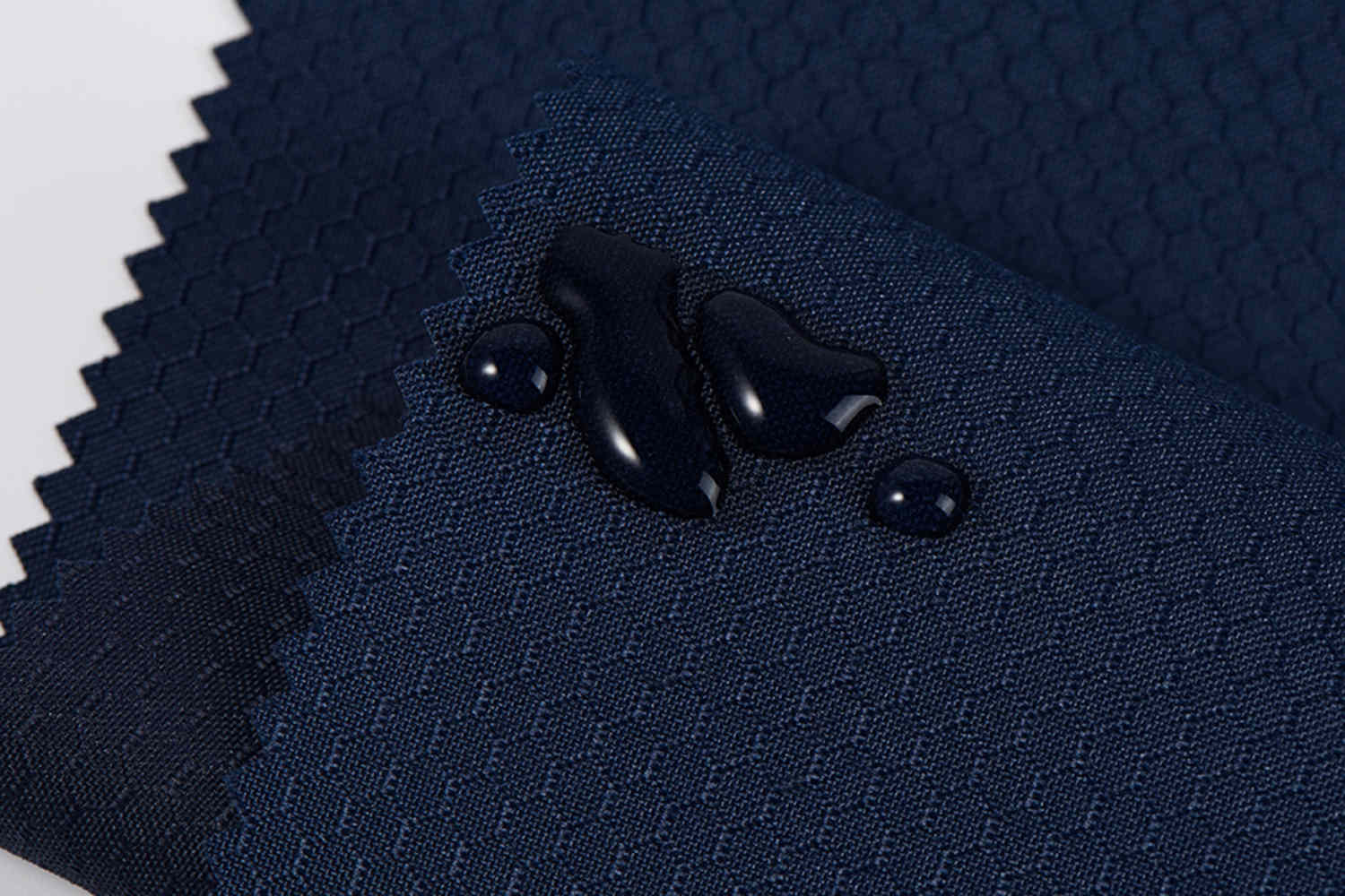 250d*250d Dty Football Pattern Jacquard Fabric กับ PU