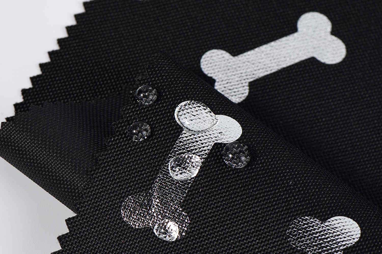 PU Coated 600D 68T พร้อมงานพิมพ์เงินกันน้ำผลิตภัณฑ์สัตว์เลี้ยง